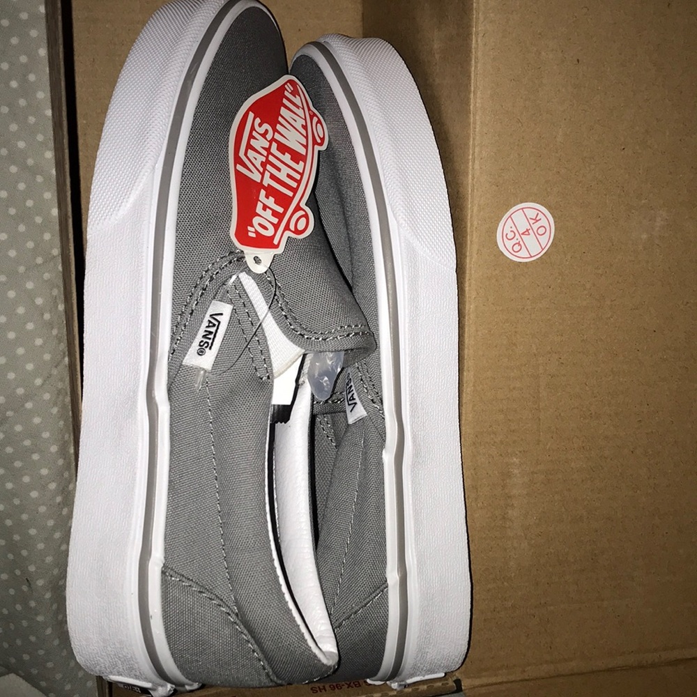 BRAND NEW! Vans shoes! So cute, light gray!
